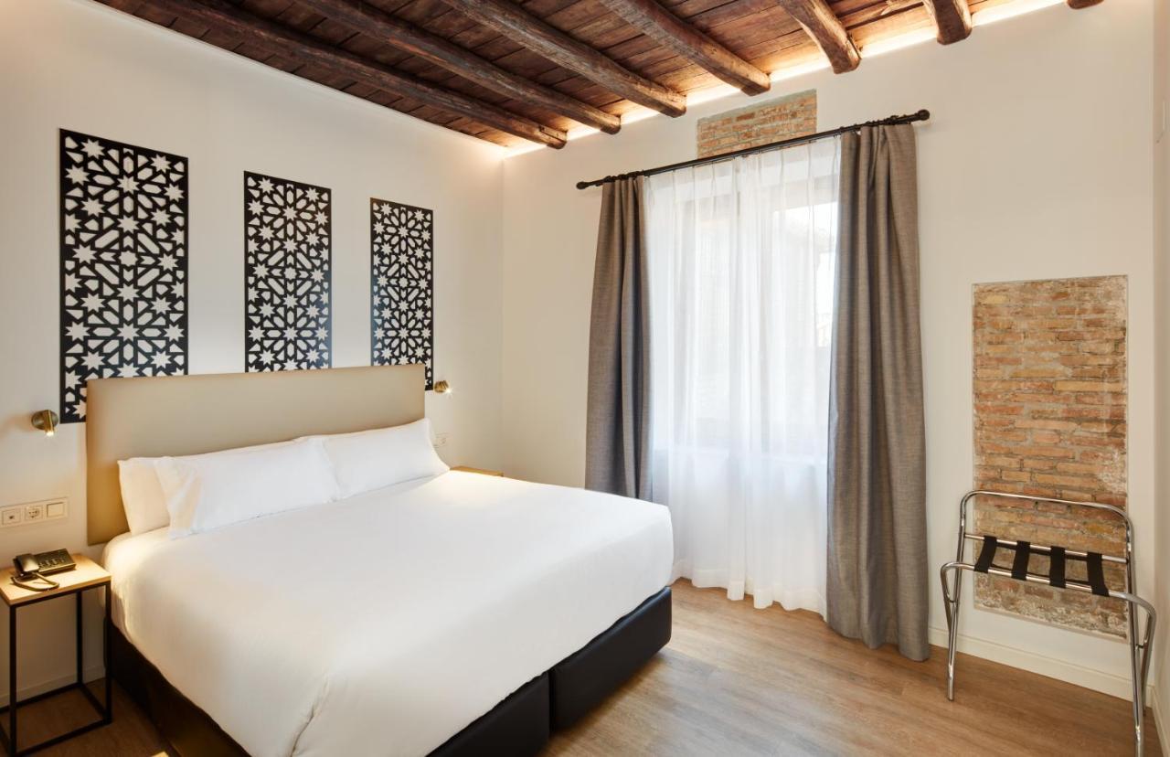 Sercotel Granada Suites Екстериор снимка